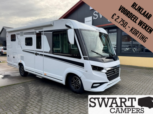 White motorhome parked outside a showroom with a promotional diagonal banner reading ‘Weekend deal’ and €2,750 korting; Swart Campers logo visible.